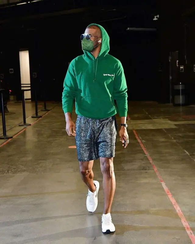 Chris Paul outfit in Advisory Board Crystals, Nike, and Highsnobiety, 2021