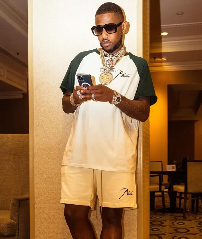 Fabolous outfit in Rhude, Puma, and Vintage Frames, 2021