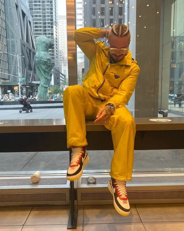 J Balvin outfit in Prada, Nike, and Louis Vuitton, 2021