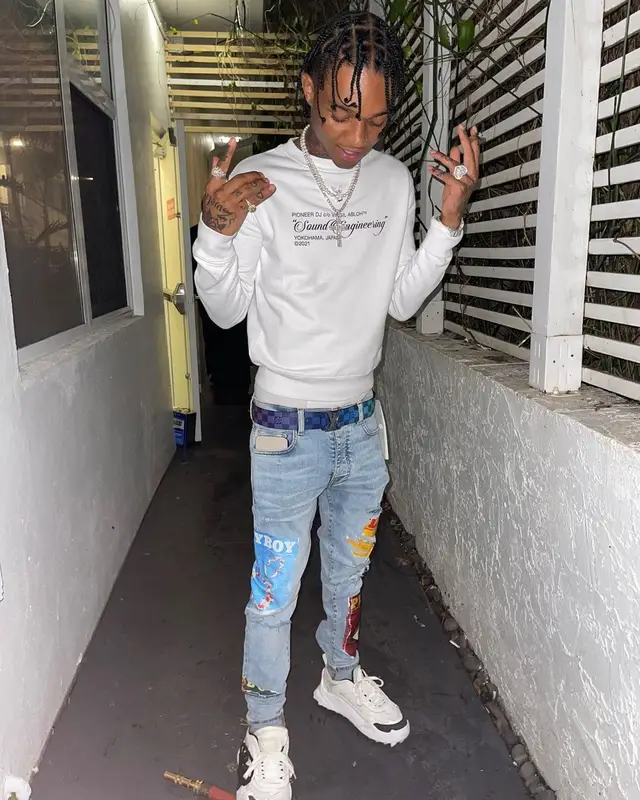 Swae Lee outfit in Off-White, Amiri, and Louis Vuitton, 2021