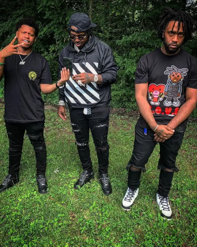 EST Gee outfit in Off-White, Supreme, and Cartier, 2021