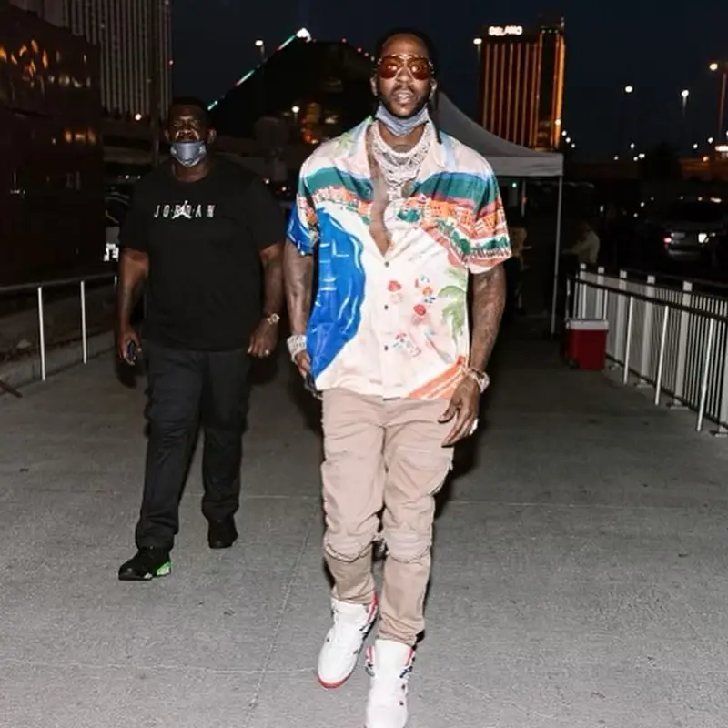 2 Chainz outfit in Sergio Tacchini, Amiri, and Gucci, 2021