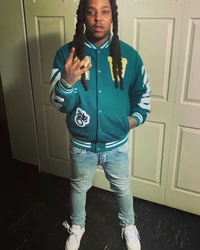 Tadoe outfit in Off-White and Ksubi, 2021