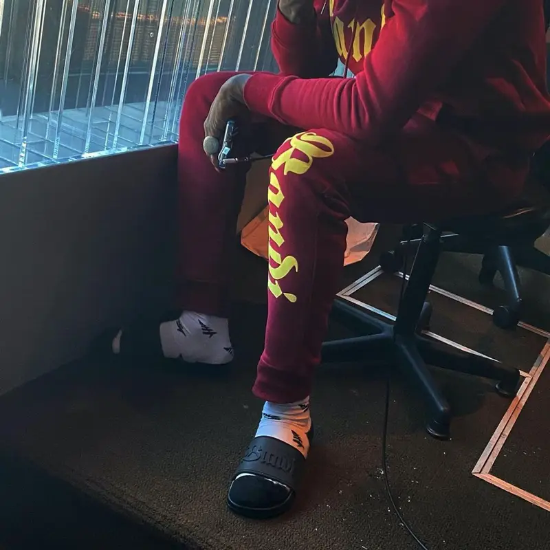Bobby Shmurda outfit in Paper Planes, 2021