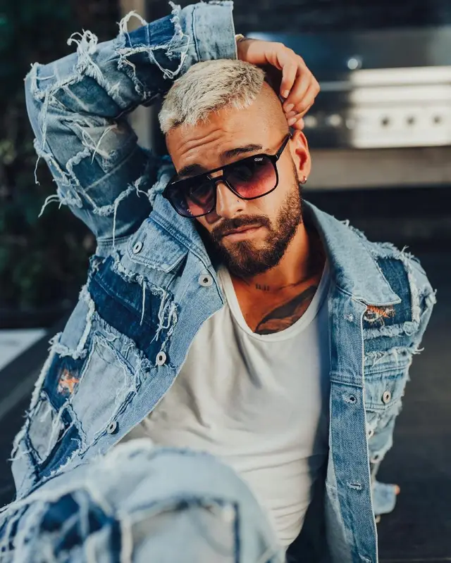 Maluma outfit in Heron Preston and Quay Australia, 2021
