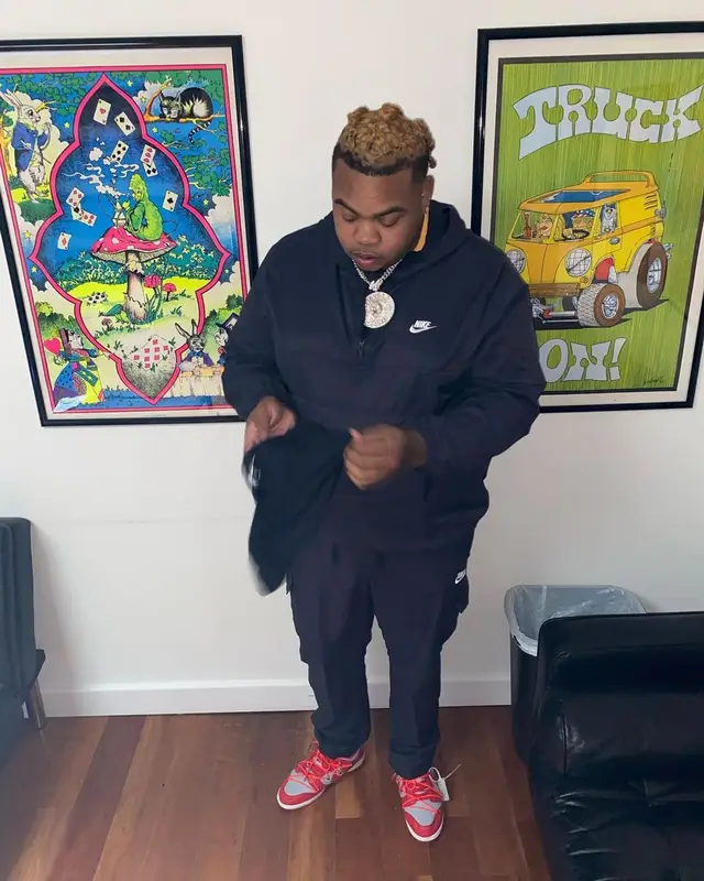 Big Yavo outfit in Nike and Off-White, 2021