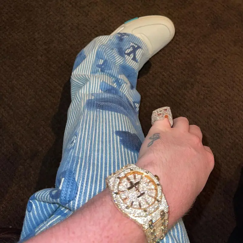Murda Beatz outfit in Louis Vuitton, 2021