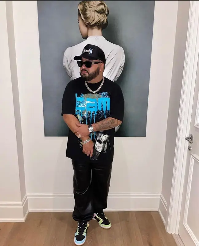 Cash outfit in Nike and Itami, 2021