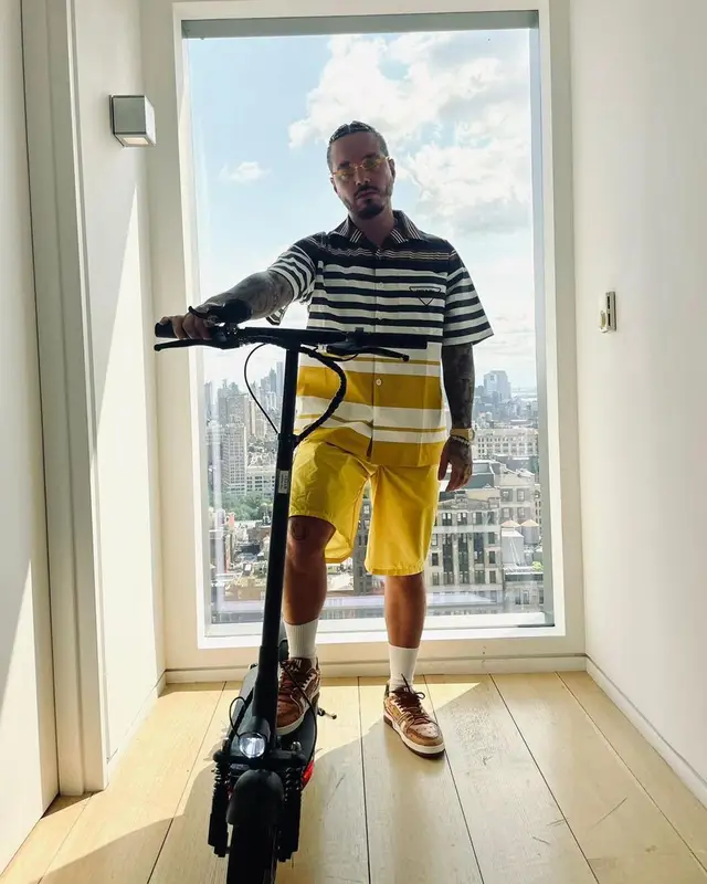 J Balvin outfit in Prada and Louis Vuitton, 2021