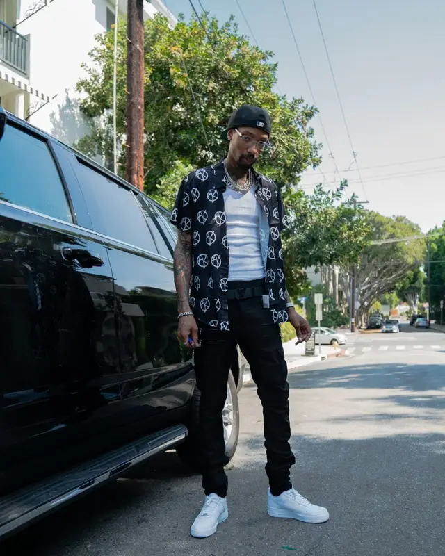 Sonny Digital outfit in Akings, 2021