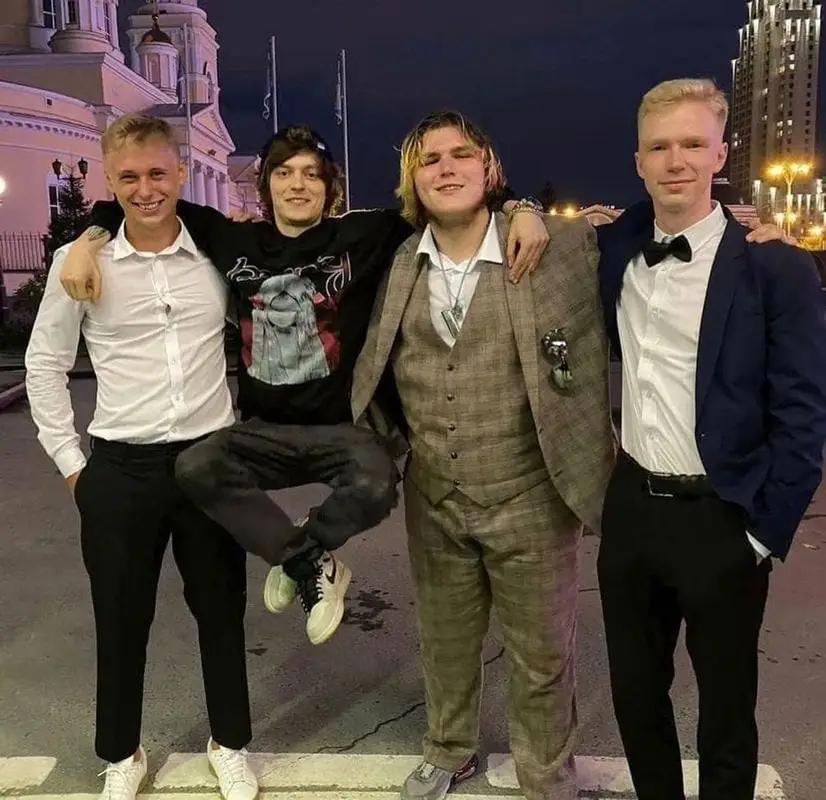 OG Buda outfit in Haliky, Nike, and Adore Moscow, 2021