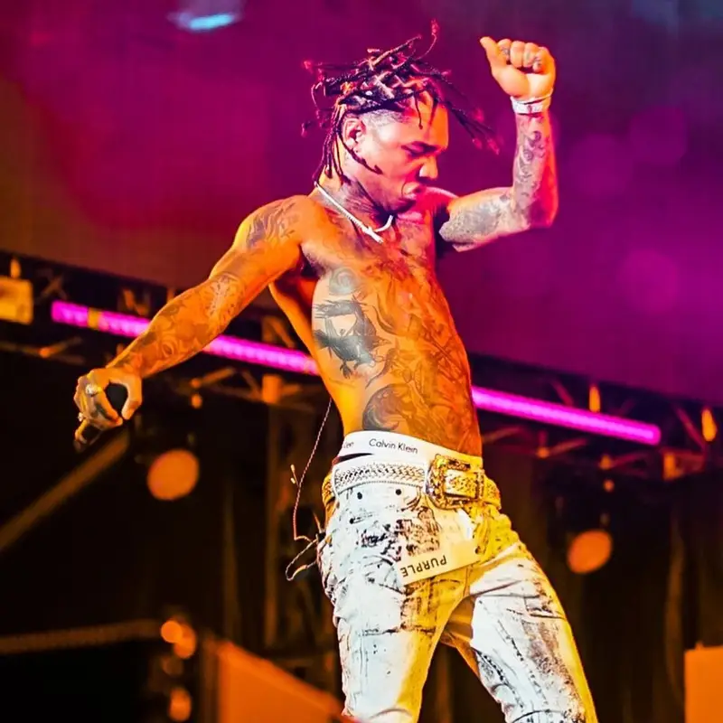 Swae Lee outfit in Purple Brand, B.B. Simon, and Calvin Klein, 2021