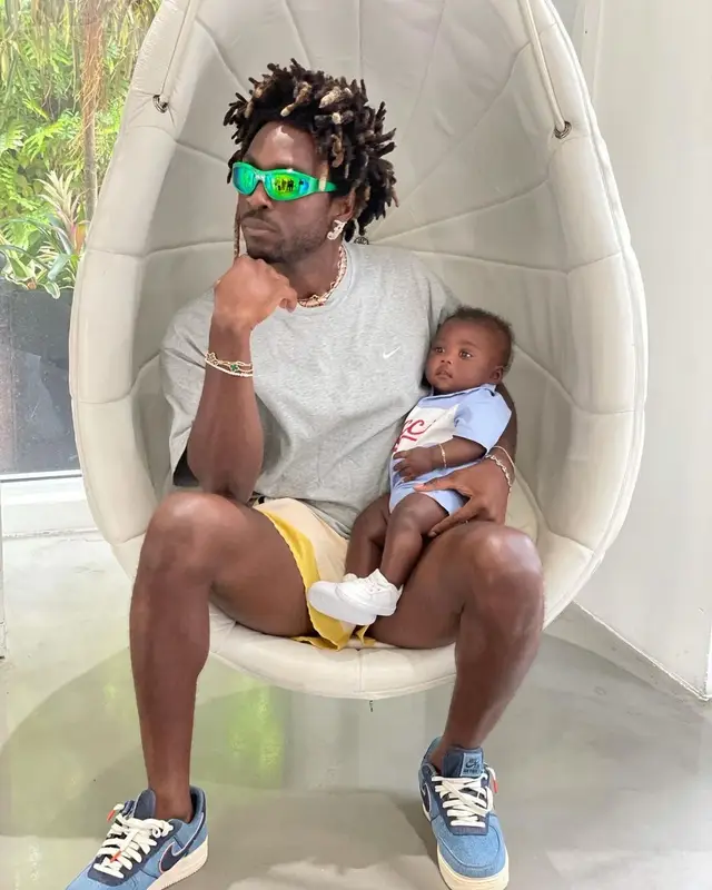 Saint JHN outfit in Nike and Bottega Veneta, 2021