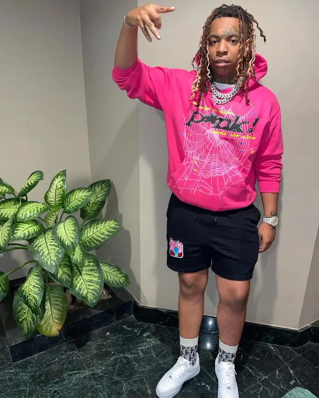 Lil Gotit outfit in Nike and Dior, 2021