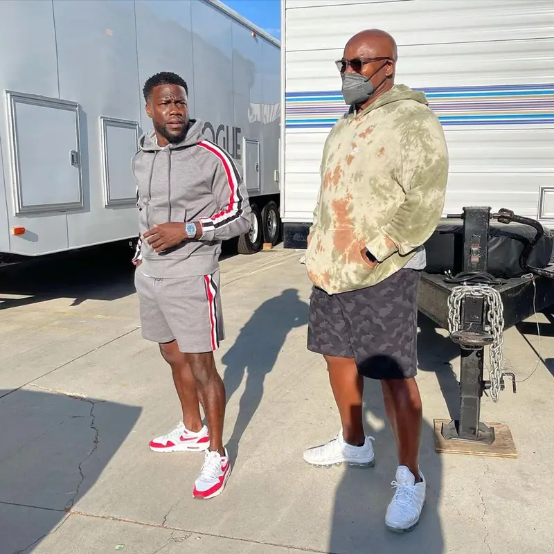 Kevin Hart outfit in Thom Browne and Nike, 2021