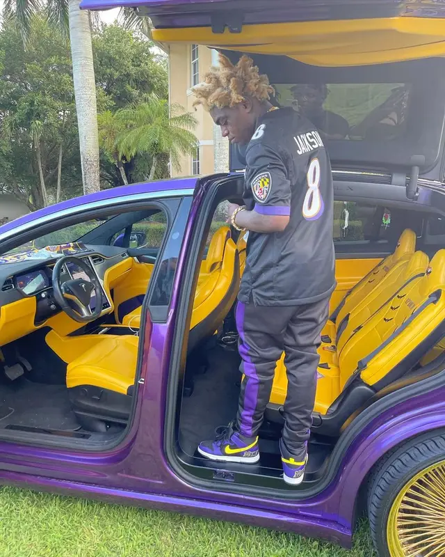Kodak Black outfit in Nike and FashionNova, 2021