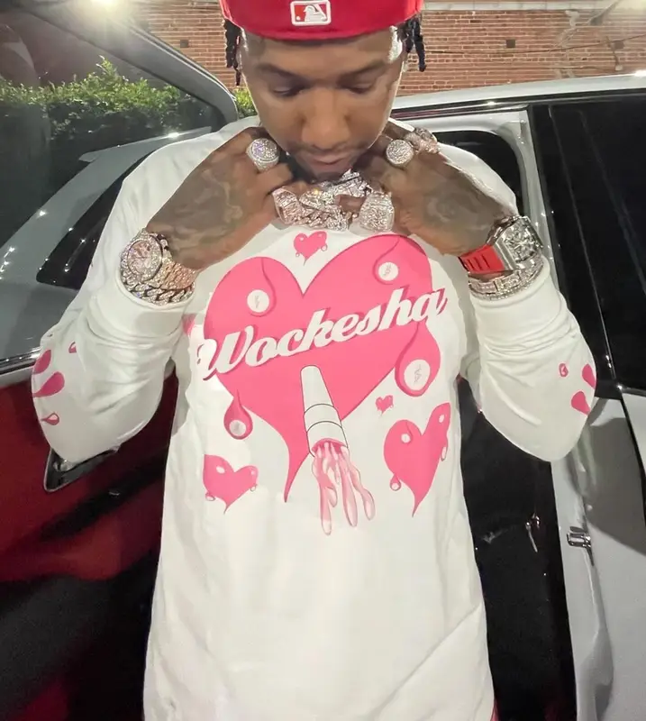 Moneybagg Yo outfit in Moneybagg Yo Merch, Gallery Dept., and Nike, 2021