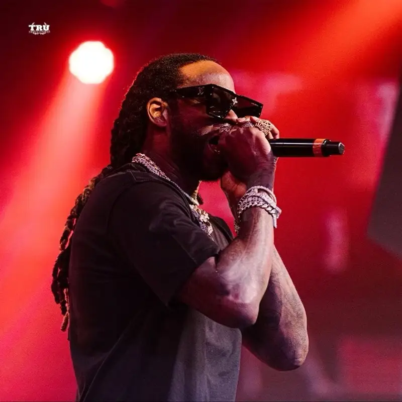 2 Chainz outfit in Louis Vuitton, 2021