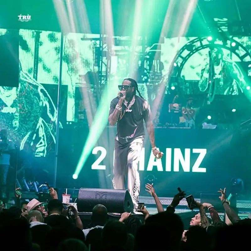 2 Chainz outfit in Louis Vuitton, 2021