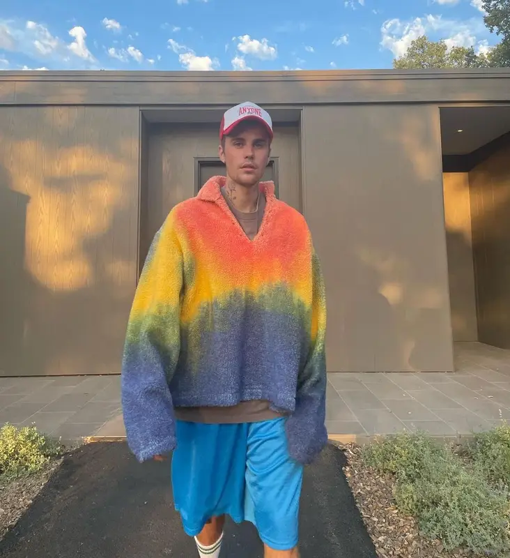 Justin Bieber outfit in Cactus Plant Flea Market, Noah, and Human Made, 2021