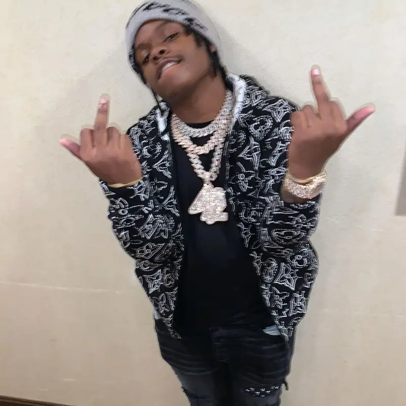 42 Dugg outfit in Louis Vuitton, Balenciaga, and NBA, 2021