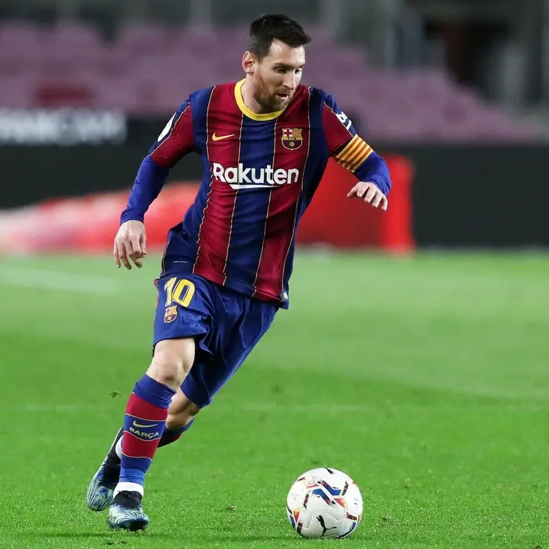 Lionel Messi outfit in Nike, Adidas, and FC Barcelona, 2021