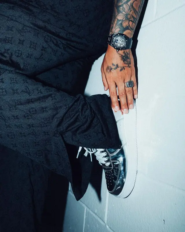 Maluma outfit in Louis Vuitton, Heron Preston, and Gentle Monster, 2021