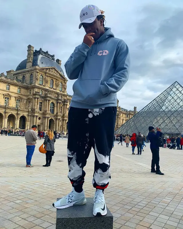 KSI outfit in Dior, Off-White, and King, 2020