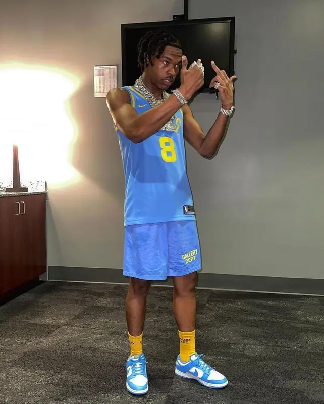 Lil Baby outfit in Nike and Gallery Dept., 2021