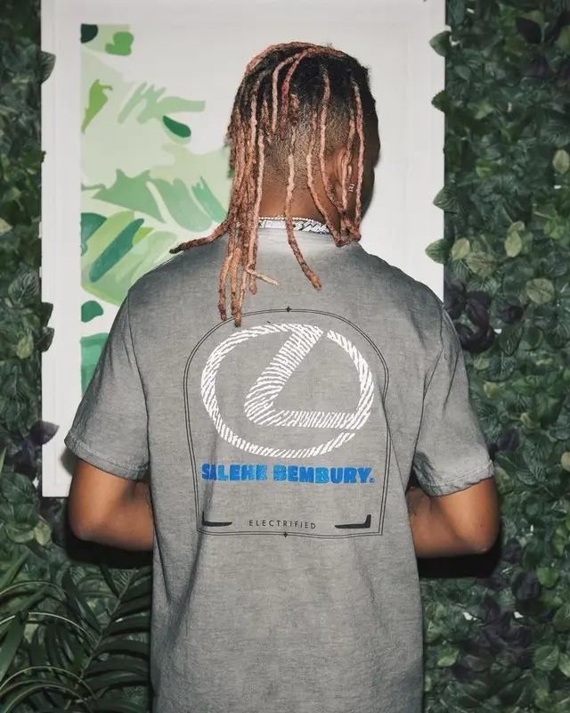 Lil Keed outfit in Lexus, Skins, and Nike, 2021