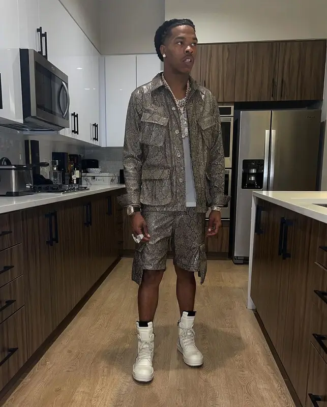 Lil Baby outfit in Seventh Heaven and Rick Owens, 2021