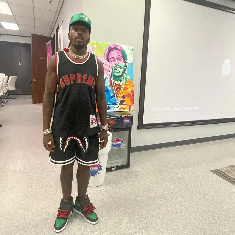 Sauce Walka outfit in Supreme, Bape, and Mitchell & Ness, 2021