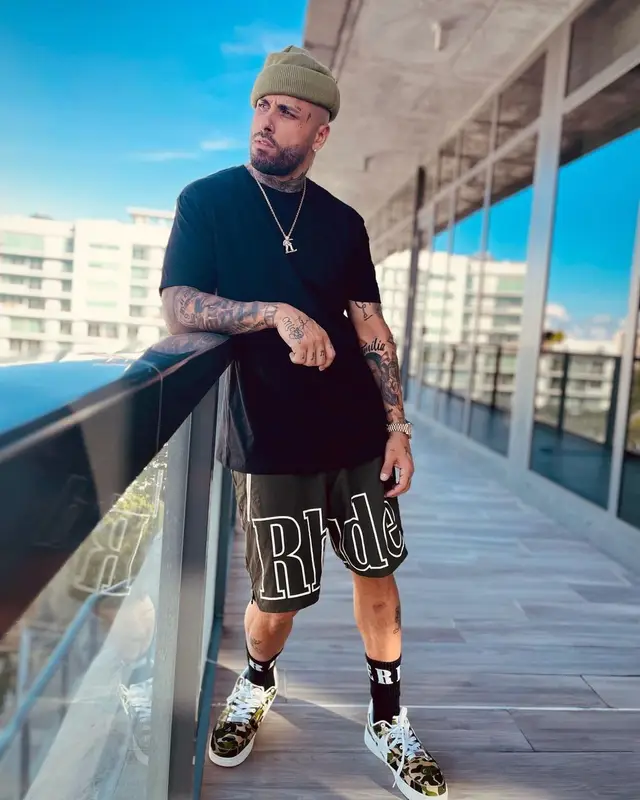 Nicky Jam outfit in Rhude and Bape, 2021