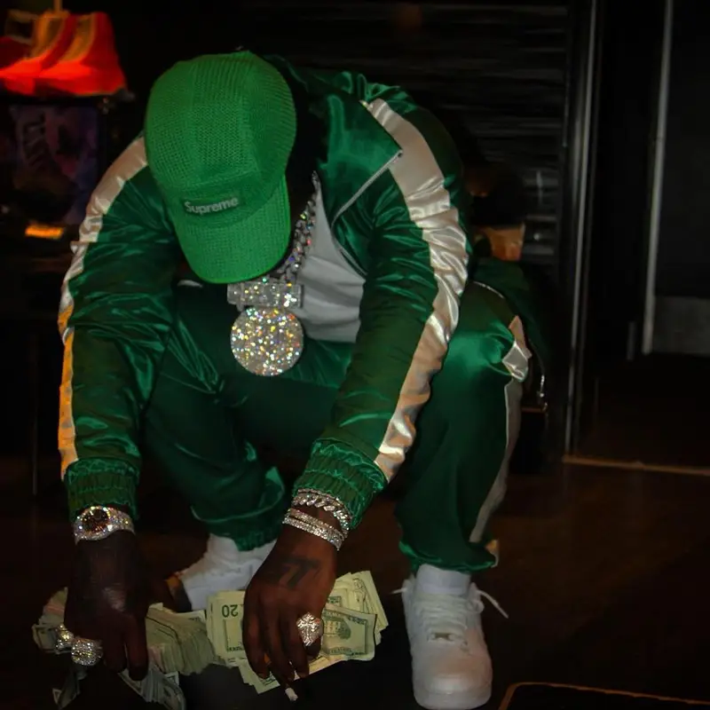EST Gee outfit in Amiri, Nike, and Supreme, 2021