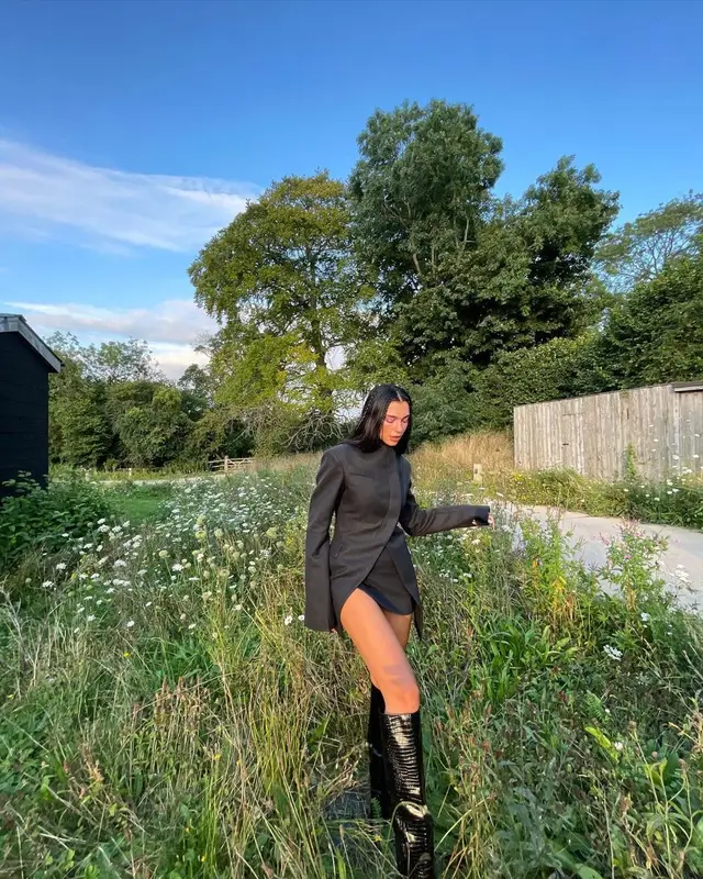 Dua Lipa outfit in Maximilian and Jimmy Choo, 2021