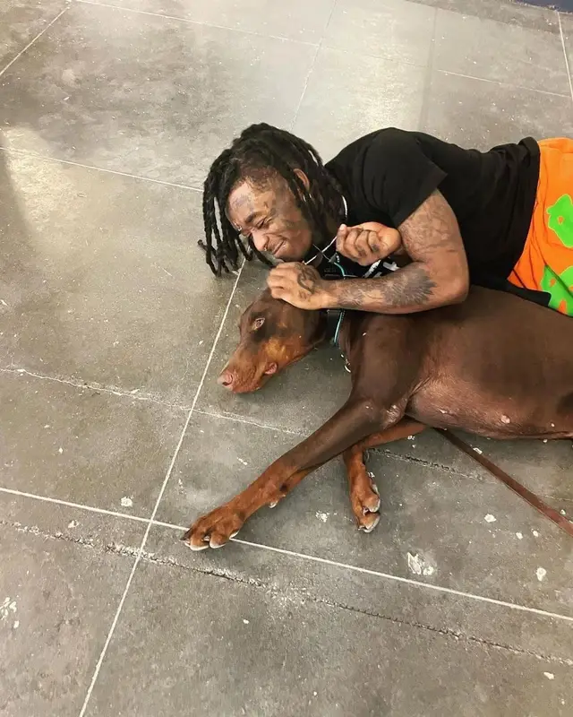 Lil Uzi Vert outfit in Gotham Gym, Two Seven, and Nike, 2021