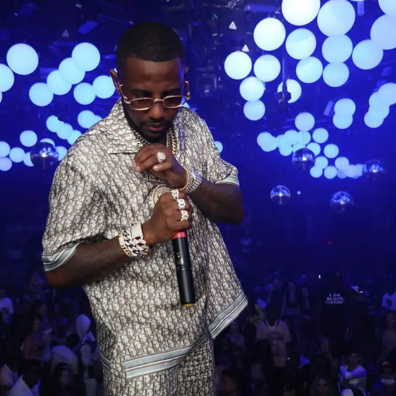 Fabolous outfit in Dior and Cartier, 2021