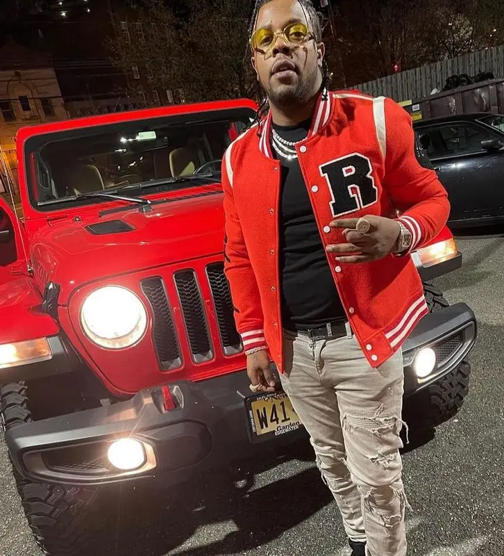 Rowdy Rebel outfit in Ruggero Clothing, 2021
