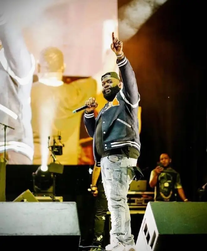 Rick Ross outfit in Amiri, Jordan, and New Era, 2021