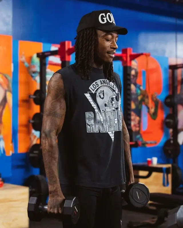 Wiz Khalifa outfit in Los Angeles Raiders, Nike, and Fresh I Am, 2021