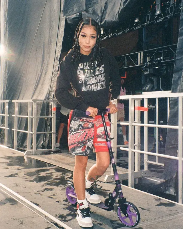 Coi Leray outfit in LaRopa, Vintage, and Nike, 2021