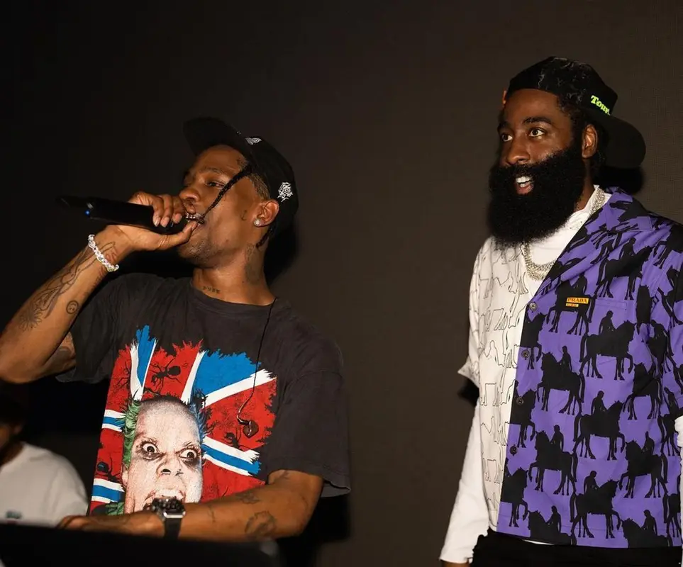 Travis Scott outfit in Travis Scott Merch, 2021
