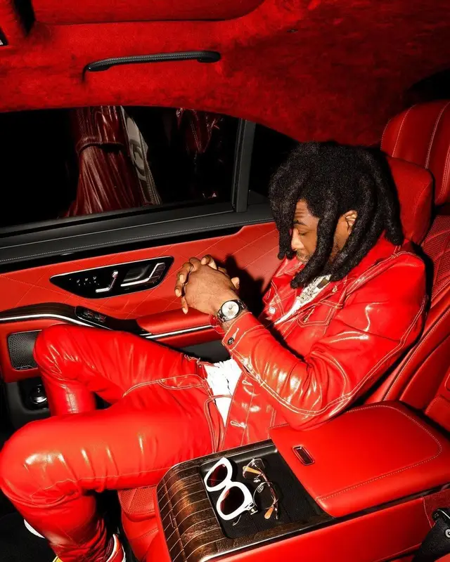 Yak Gotti outfit in Filthy Wealth, 2021