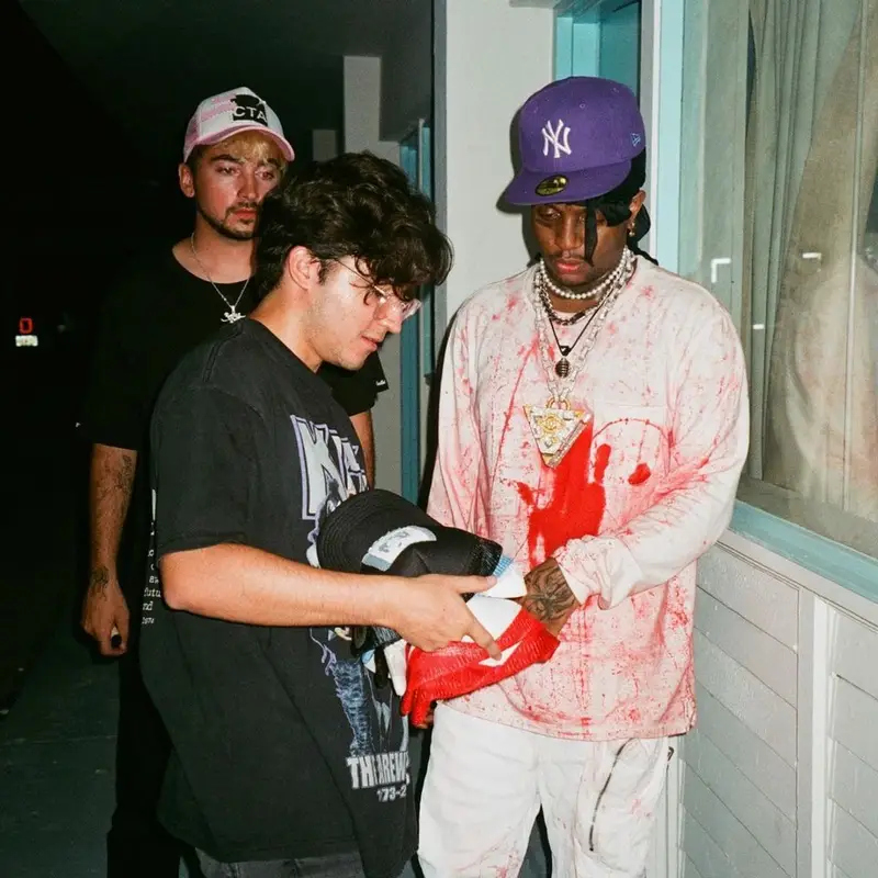 Ski Mask The Slump God outfit in Can't Trust Anybody, 2021