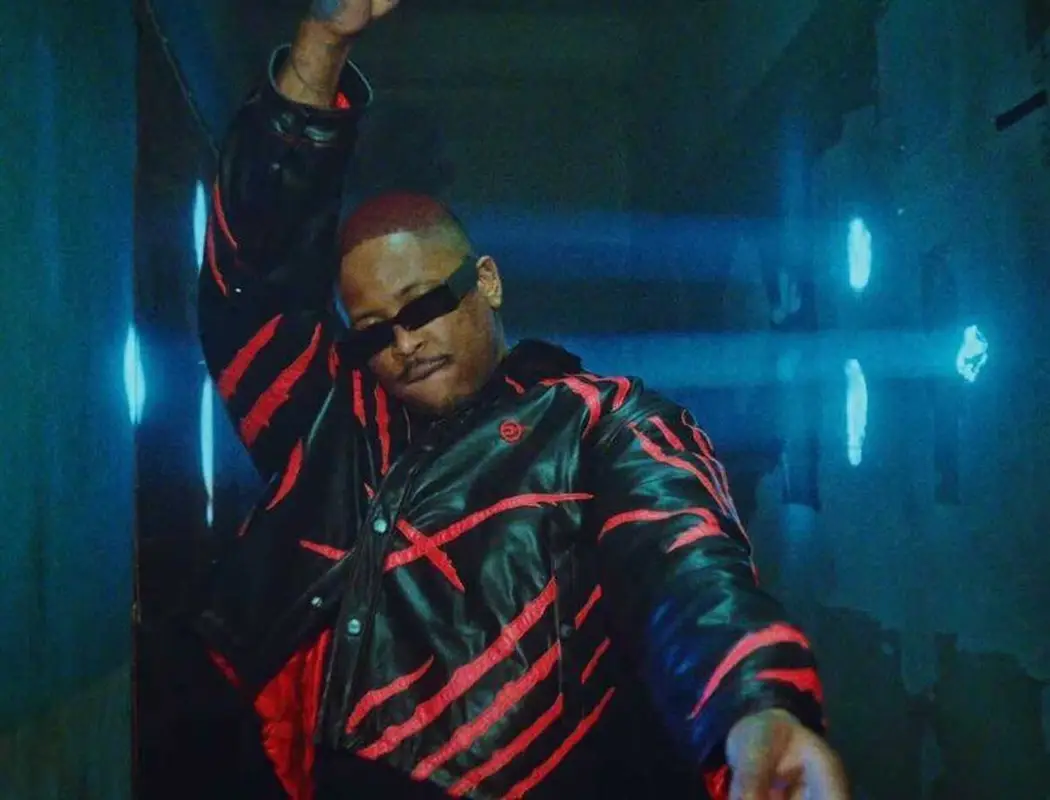 YG outfit in Formy Studio, 2021