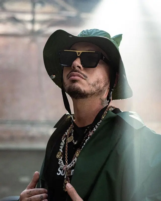 J Balvin outfit in GCDS, 2021
