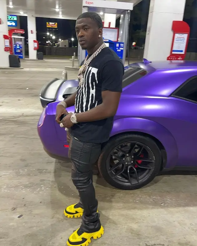 Bankroll Freddie outfit in Vlone, Valabasas, and Prada, 2021