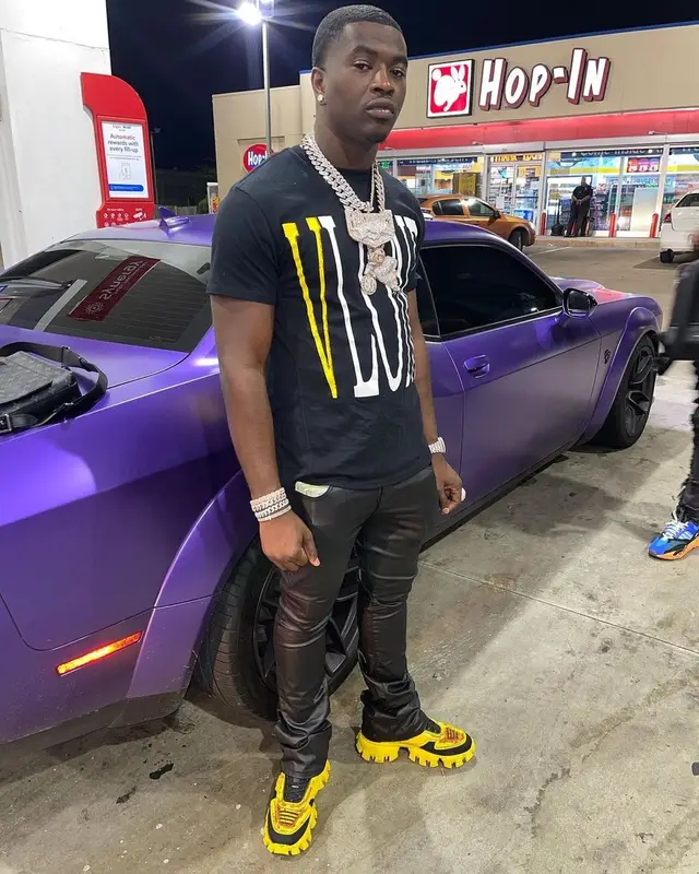 Bankroll Freddie outfit in Vlone, Valabasas, and Prada, 2021