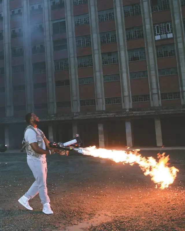 Headie One outfit in Celine and Nike, 2021