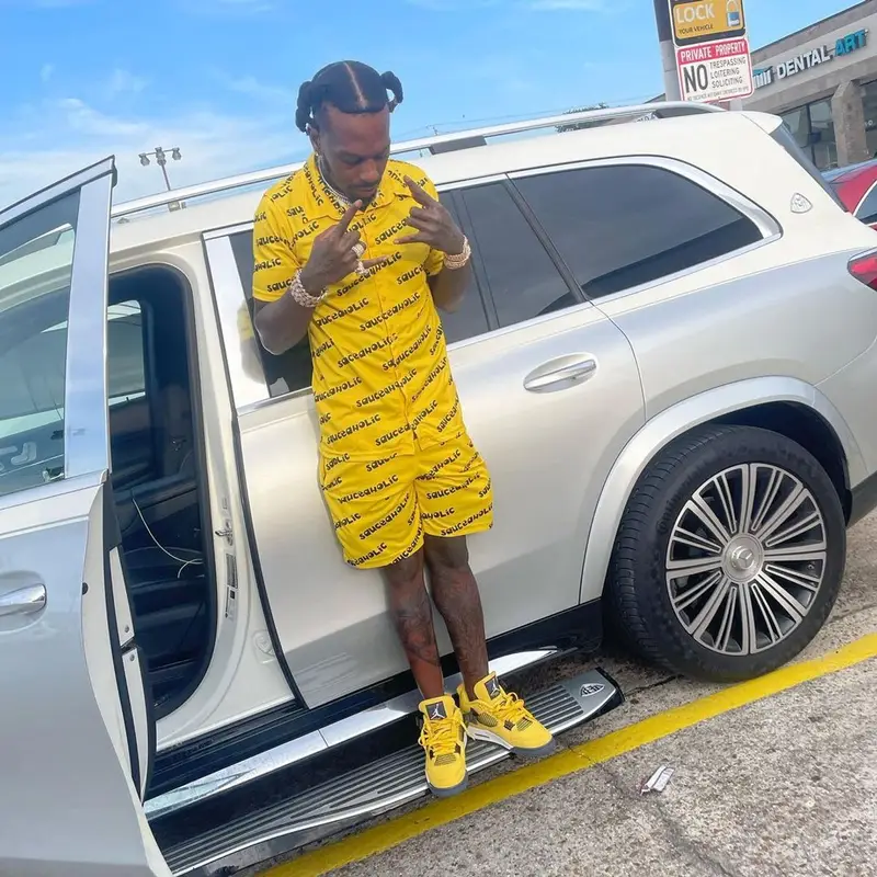 Sauce Walka outfit in Sauce-A-Holic Apparel and Jordan, 2021